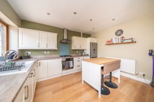 BREAKFAST KITCHEN- click for photo gallery